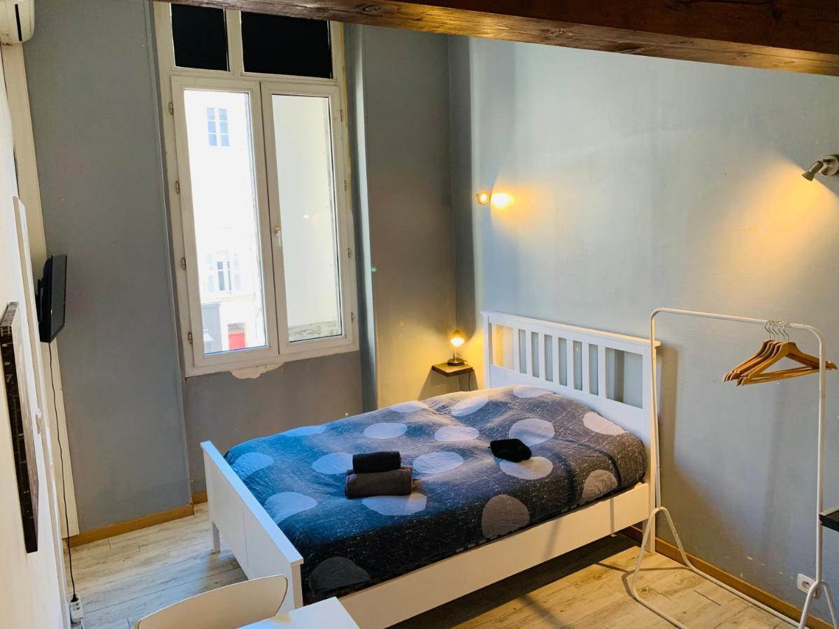 Mirabeau Studio Aix-en-Provence Bagian luar foto